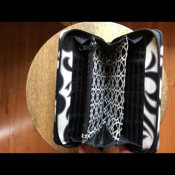 Vera Bradley Accordion Wallet Night and Day - Picture 4 of 5